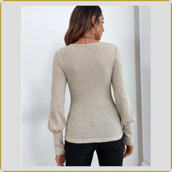 Soft Ribbed Balloon-Sleeve Knit Top – Size M - Picture 7 of 11